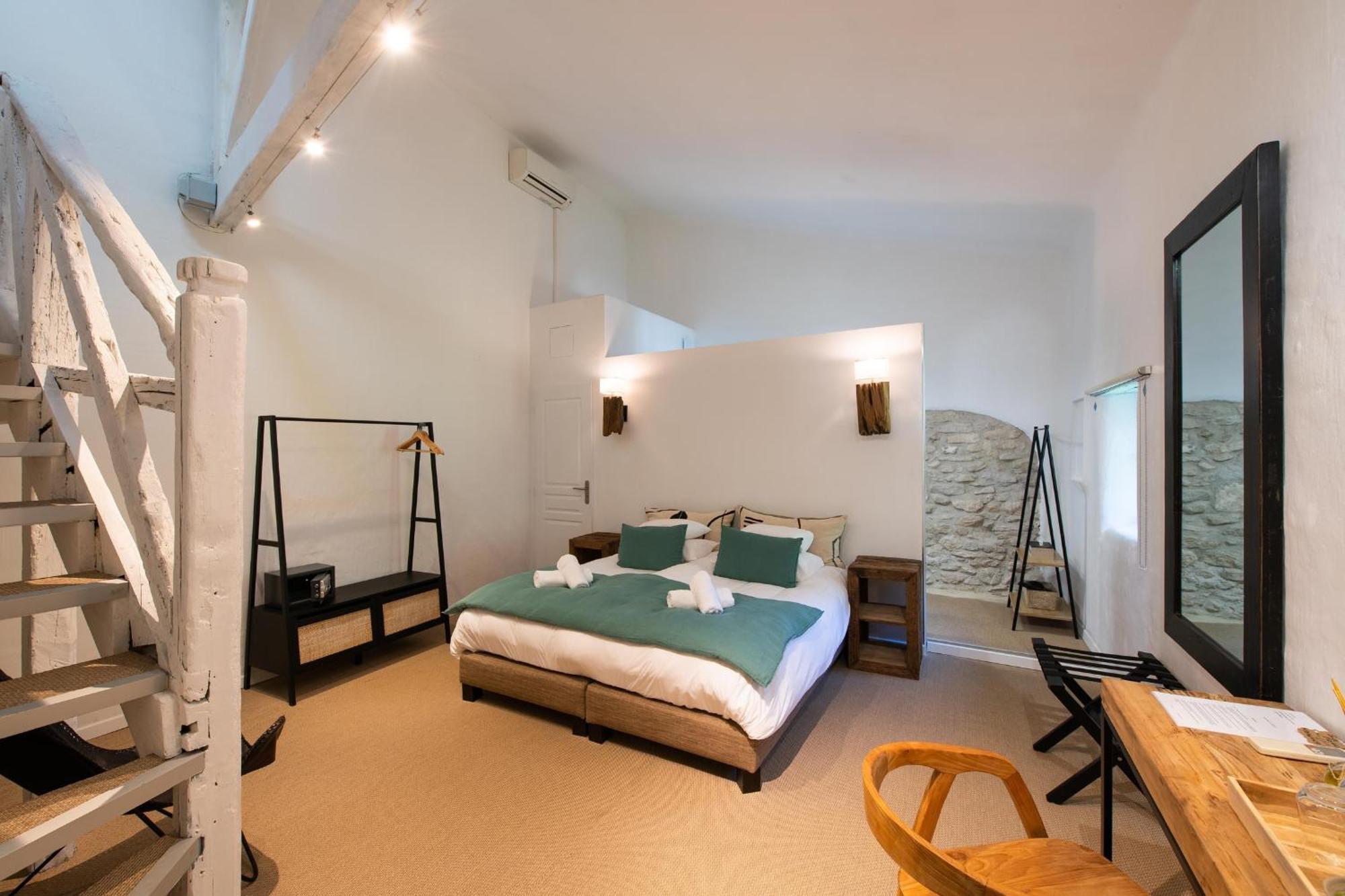 Hotel Au Ralenti Du Lierre Beaumettes Zewnętrze zdjęcie